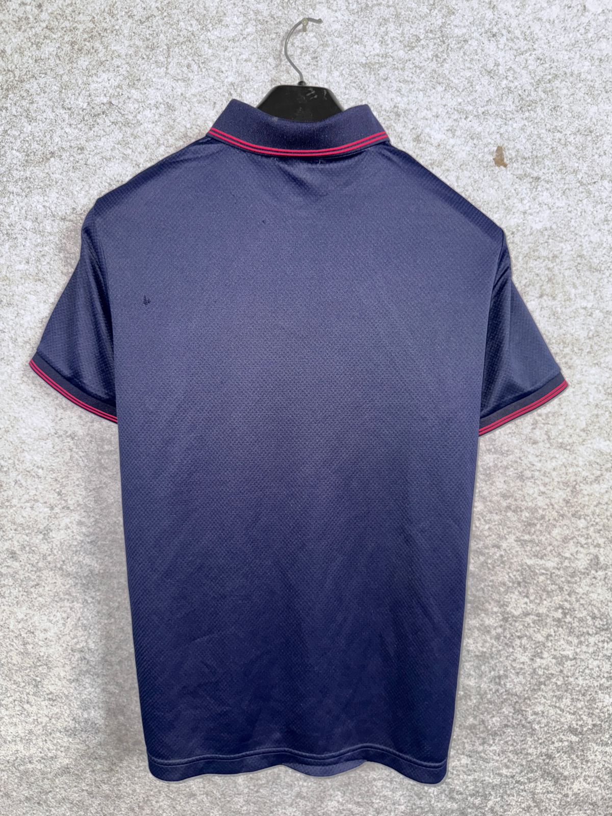 Pre Loved Yonex Blue Polo - Medium