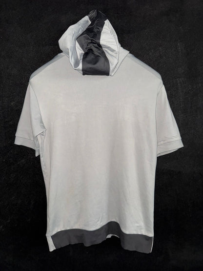 Pre Loved Nike Full Zipper Short Sleeves Hoodie - Medium