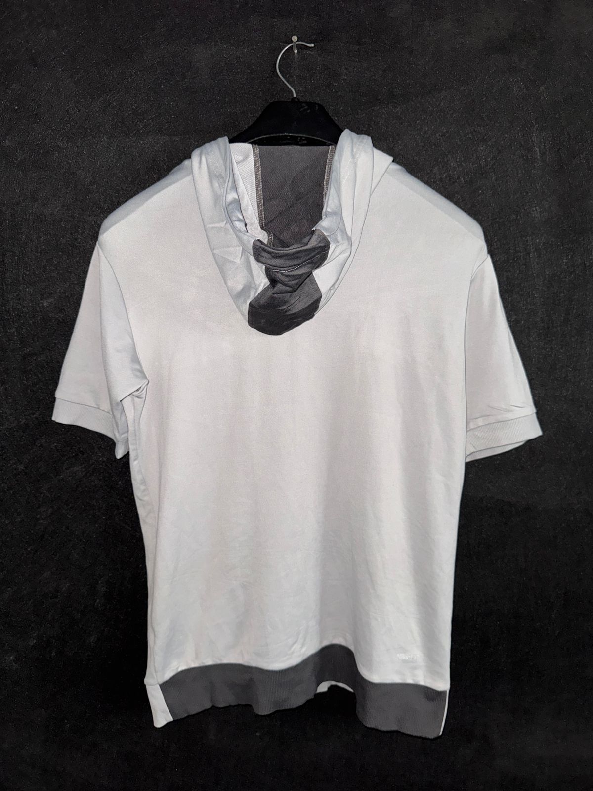 Pre Loved Nike Full Zipper Short Sleeves Hoodie - Medium