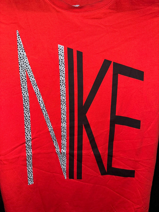 Nike Big Logo Shirt - Small