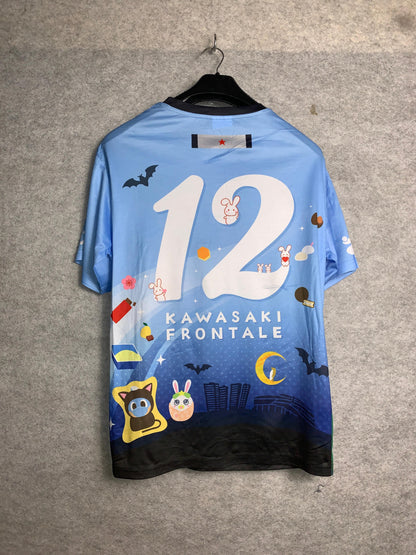 Winter Snows Round Neck - Large