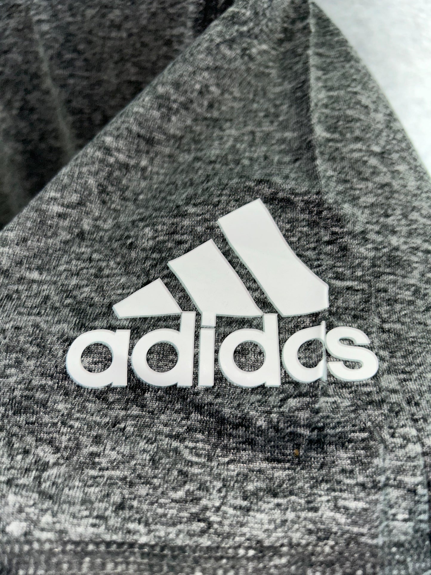 Adidas Freelift Gray Round Neck - Small
