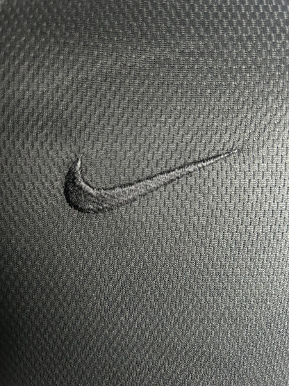 Nike Black & Green Round Neck - XL