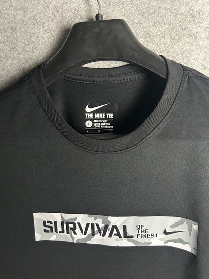Nike Survival Of The Finest - Large