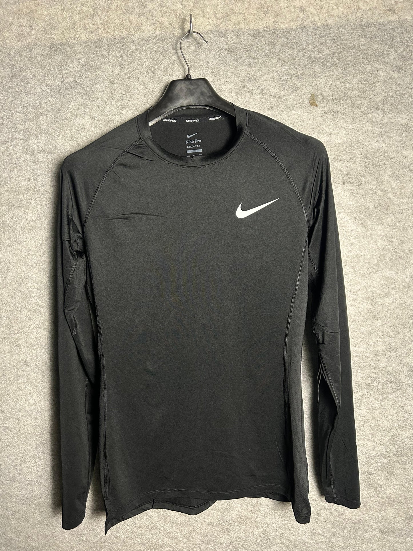 Nike pro Black Full sleeves SlimFit - XL