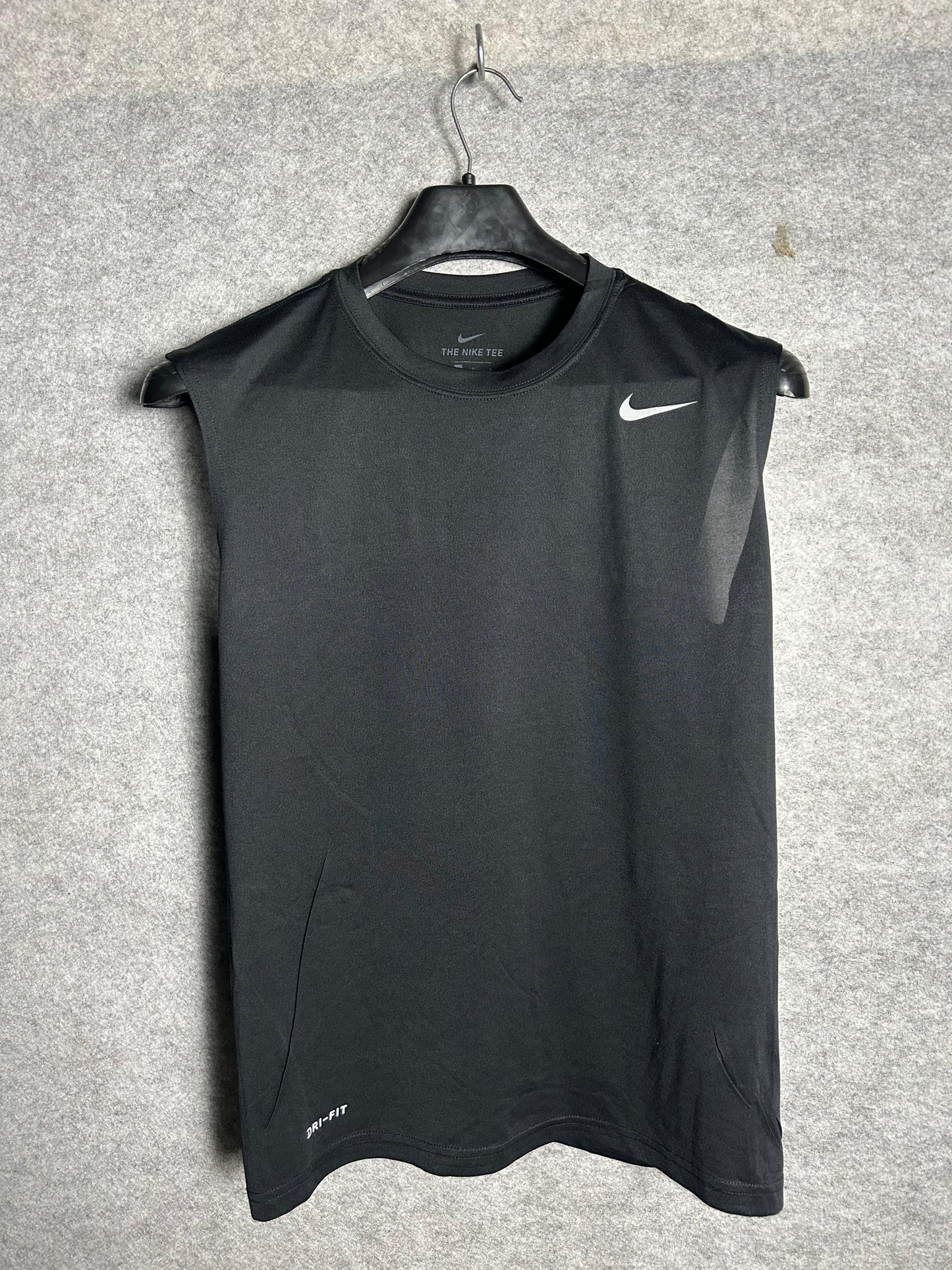 Nike Black Sando - Large
