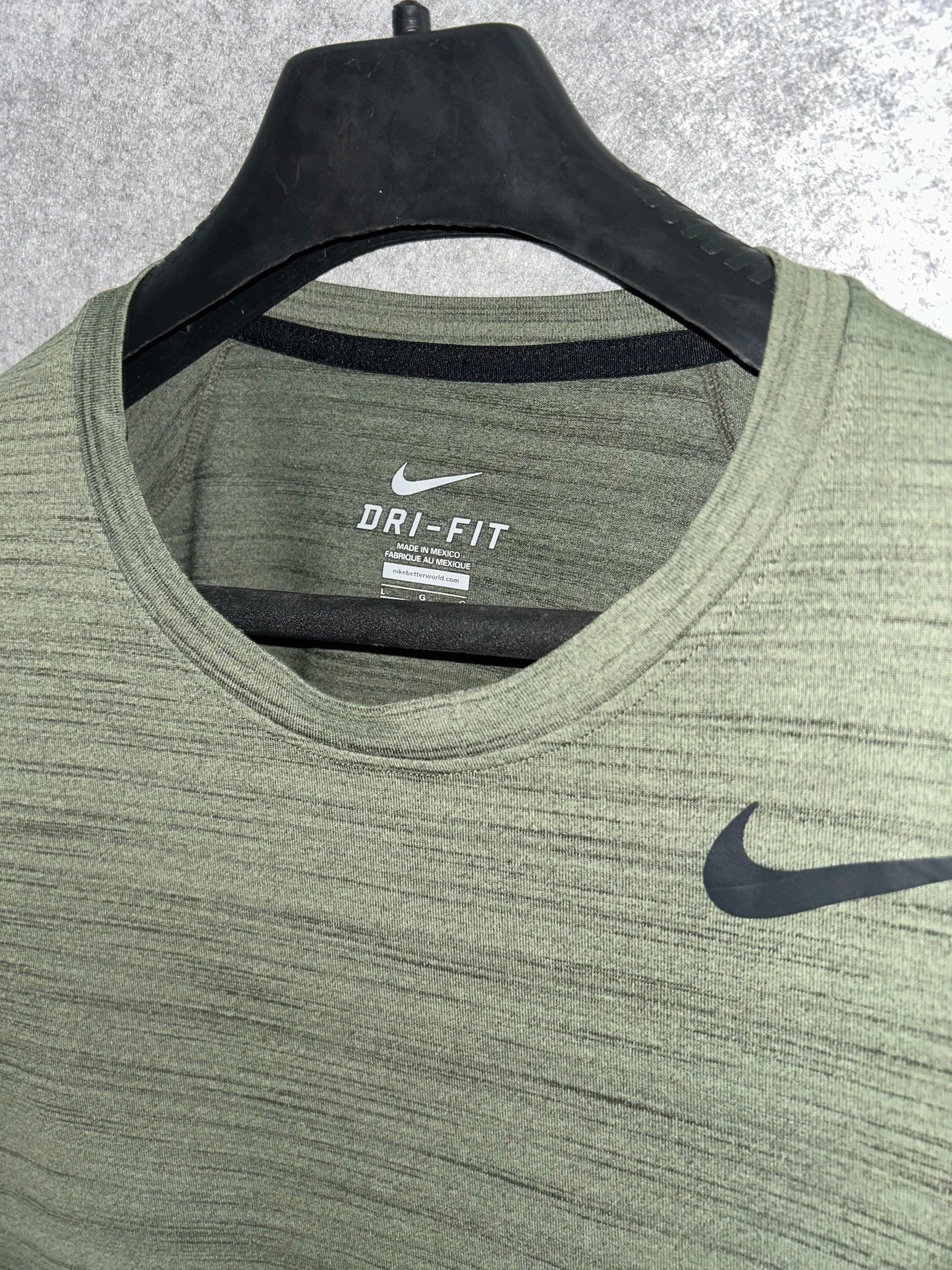 Nike Seaweed Green - Large