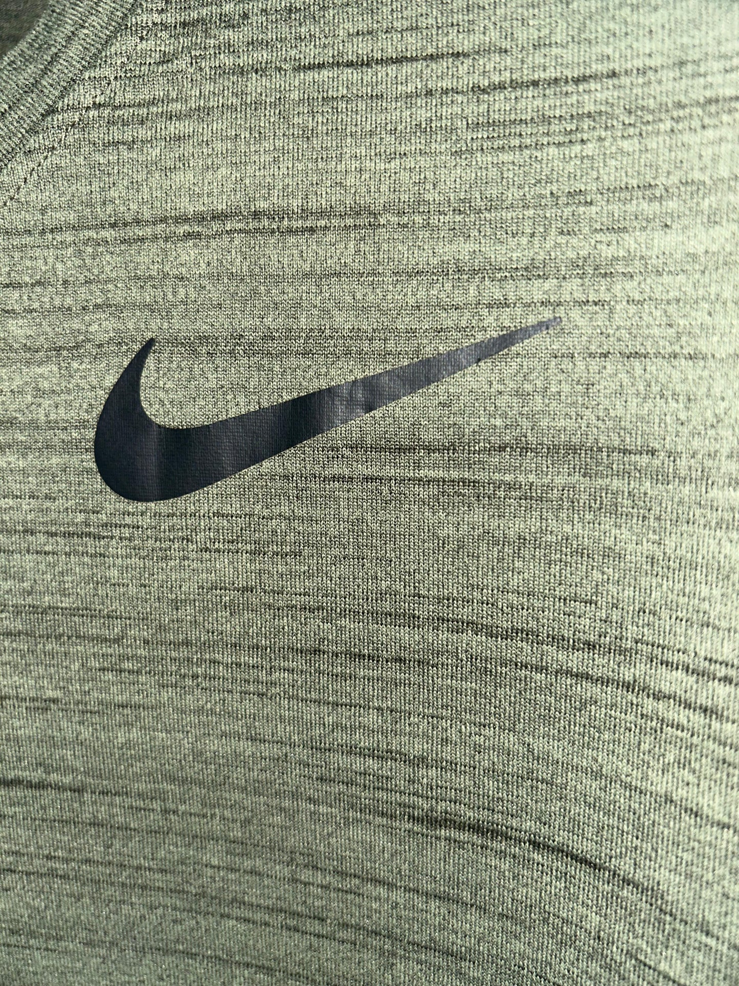 Nike Seaweed Green - Large