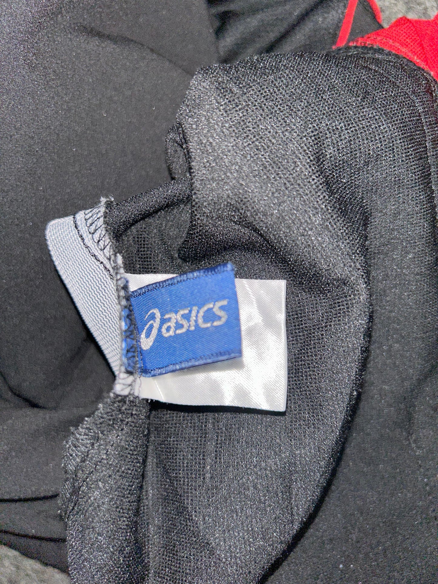 Asics Black & Red Short - Medium