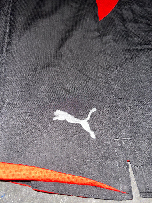 Puma Black & Orange Short - Medium