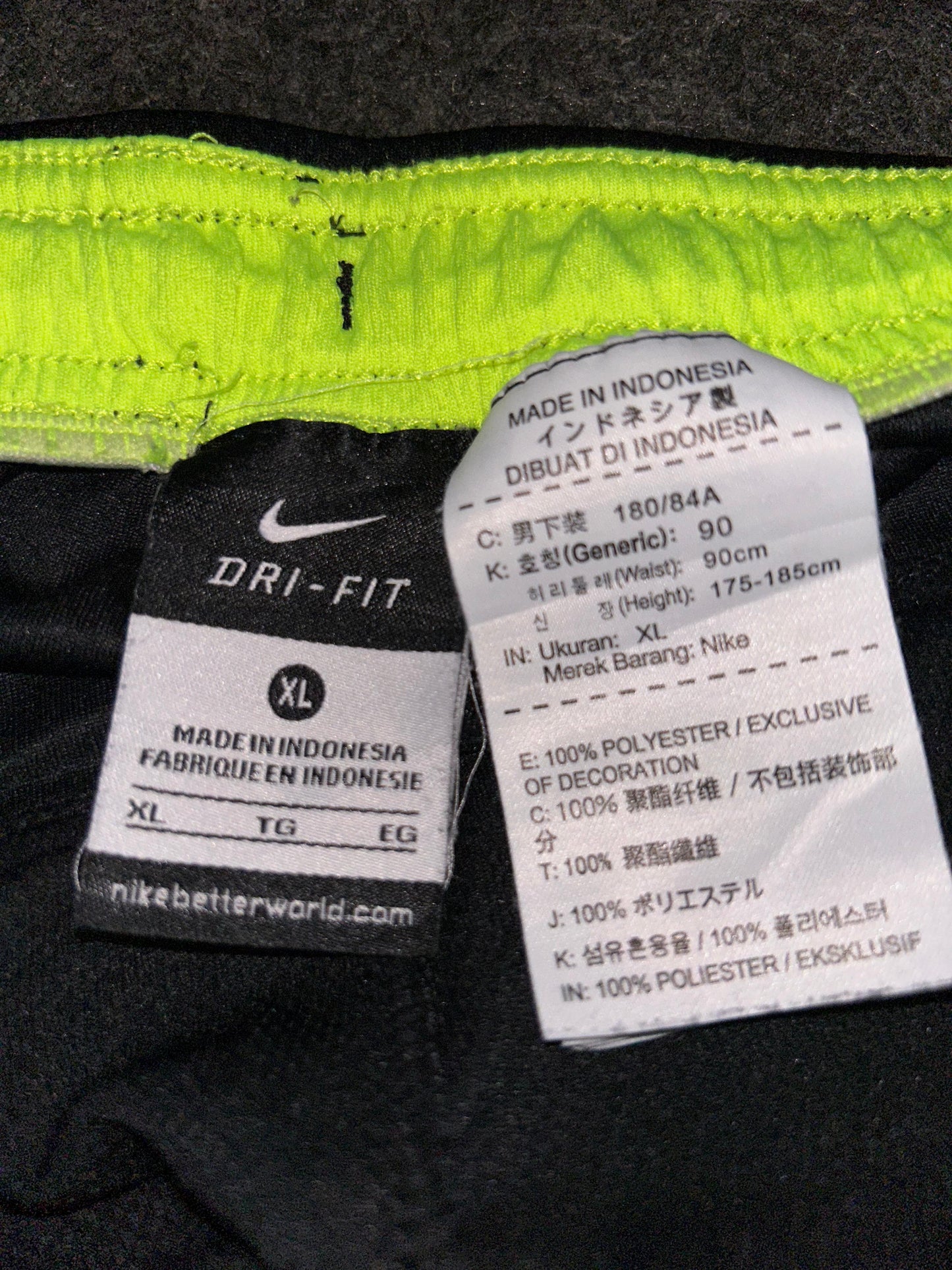 Nike Black / Neon ✔️ Short - XL
