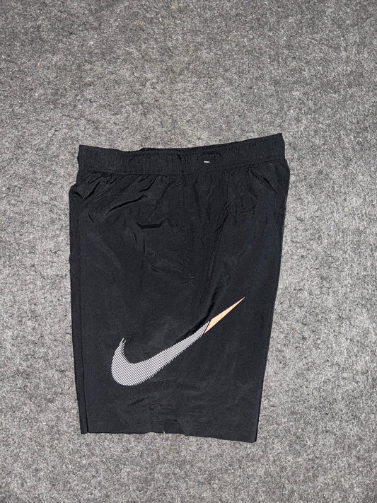 Nike Black Lines Logo Short - Medium