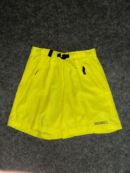 Nike ACG Green Zip Pockets Short - Medium