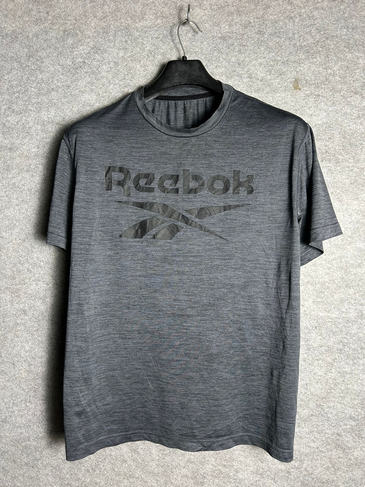 Reebok Dark Gray - Large