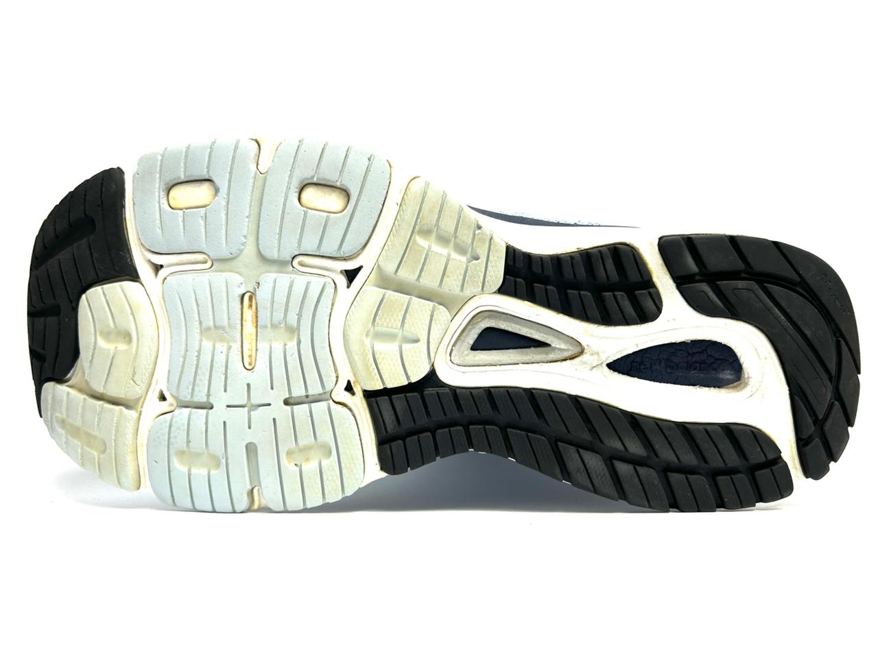 New Balance 880V9 - Euro 42.5