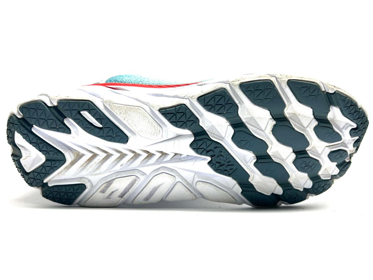 HOKA Clifton 8 - Euro 42.2/3