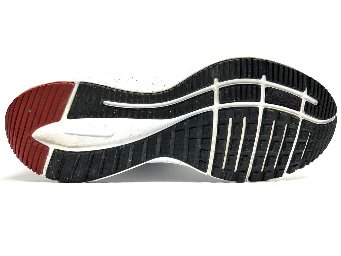 Nike Quest 3 - Euro 44.5