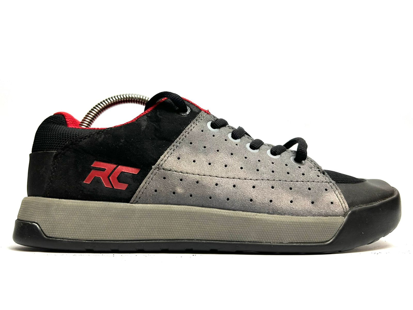 Ride Concepts Livewire DST 6.0 - Euro 42