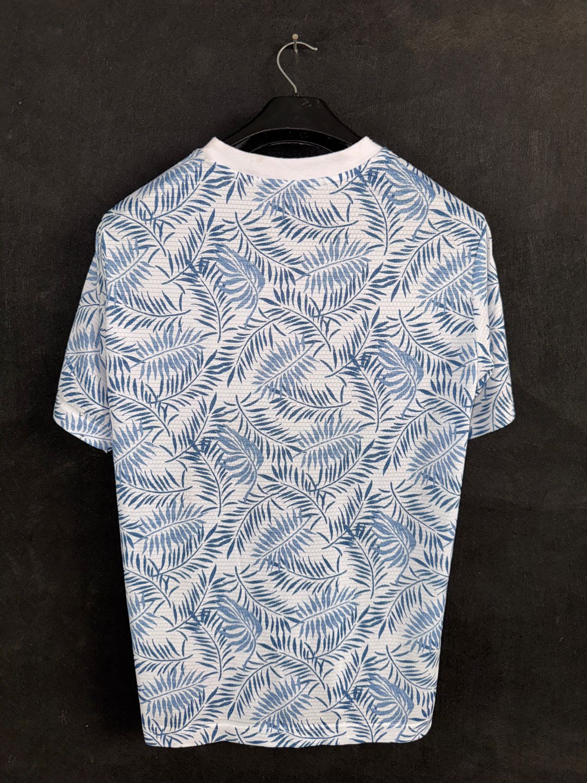 Pre Loved Toroy Leafy Printed Tee - Large