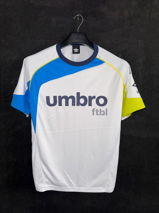 Umbro Shirt - Medium