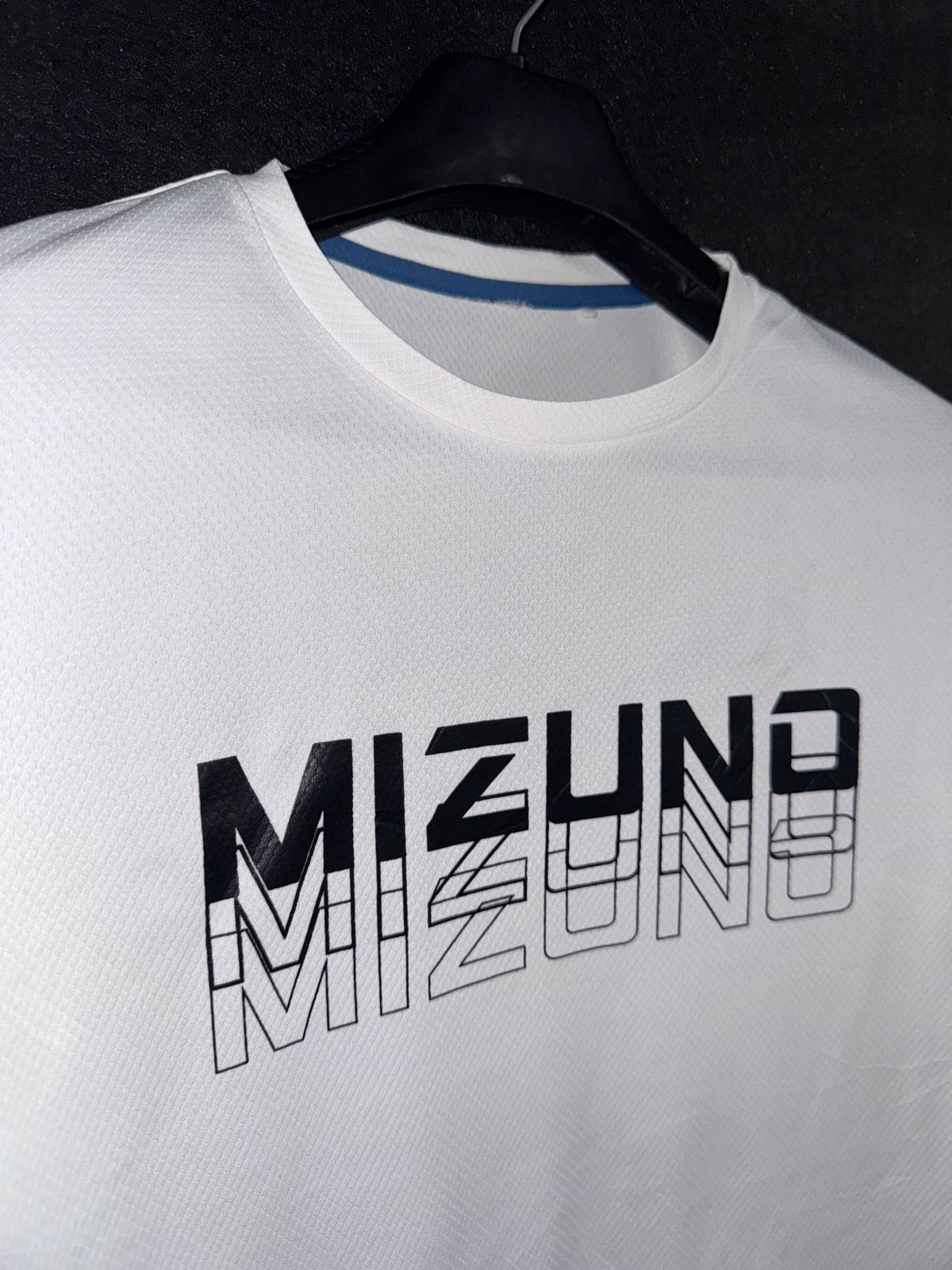 Mizuno Black Logo Shirt - Medium