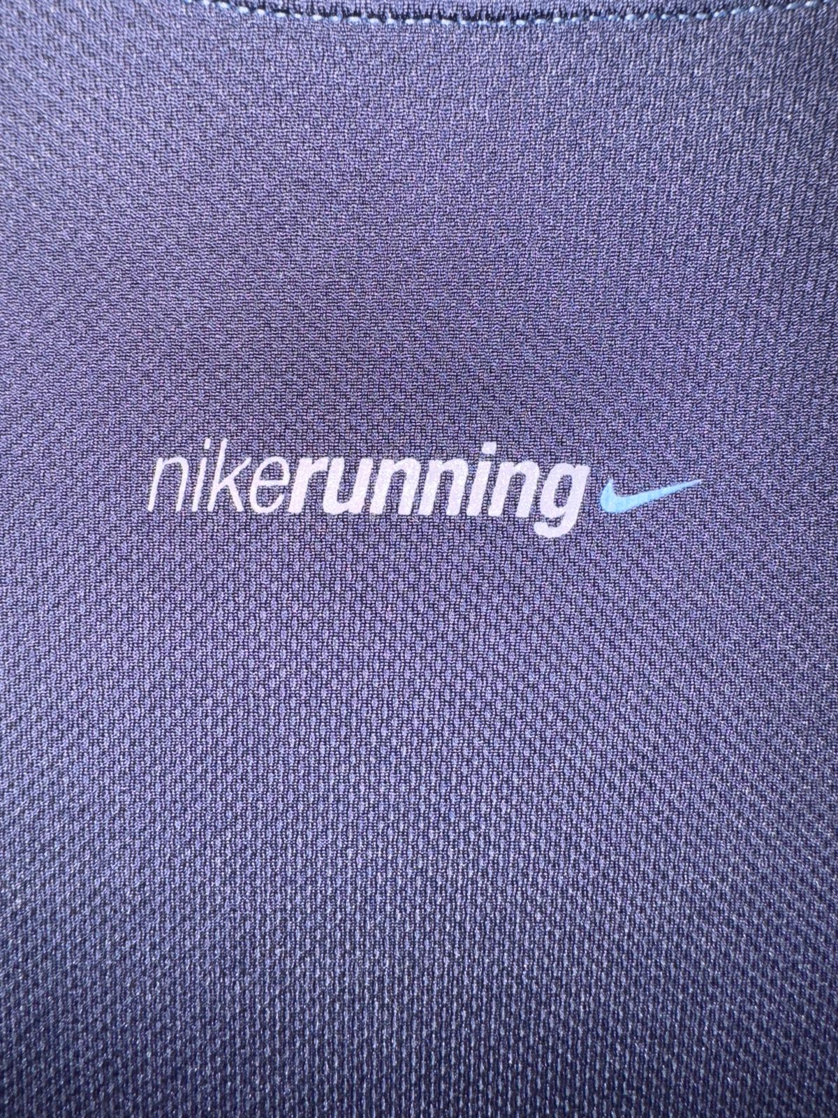 Nike Running Round Neck - Medium