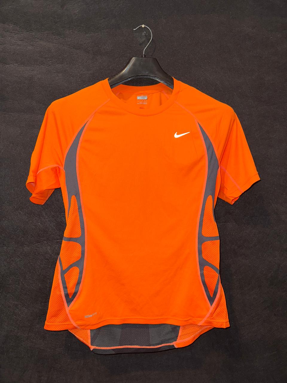 Nike Orange Round Neck - Large