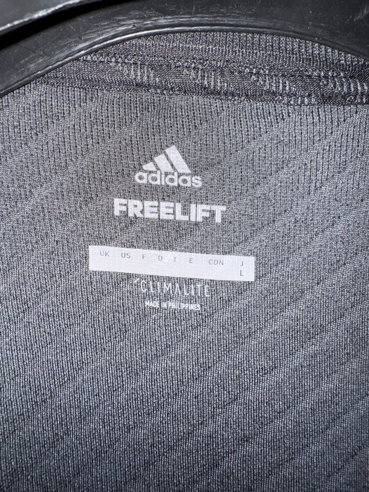 Adidas Climate Round Neck - Medium