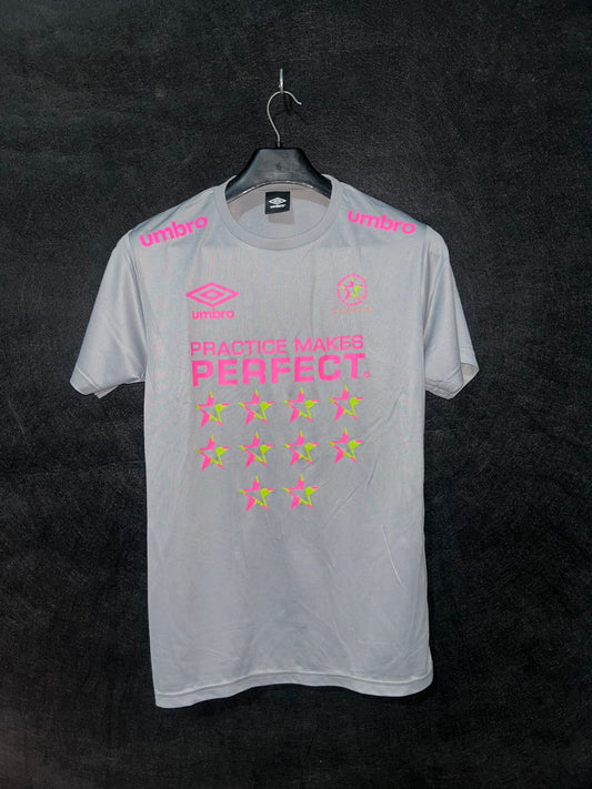 Umbro Quoted Round Neck - Large