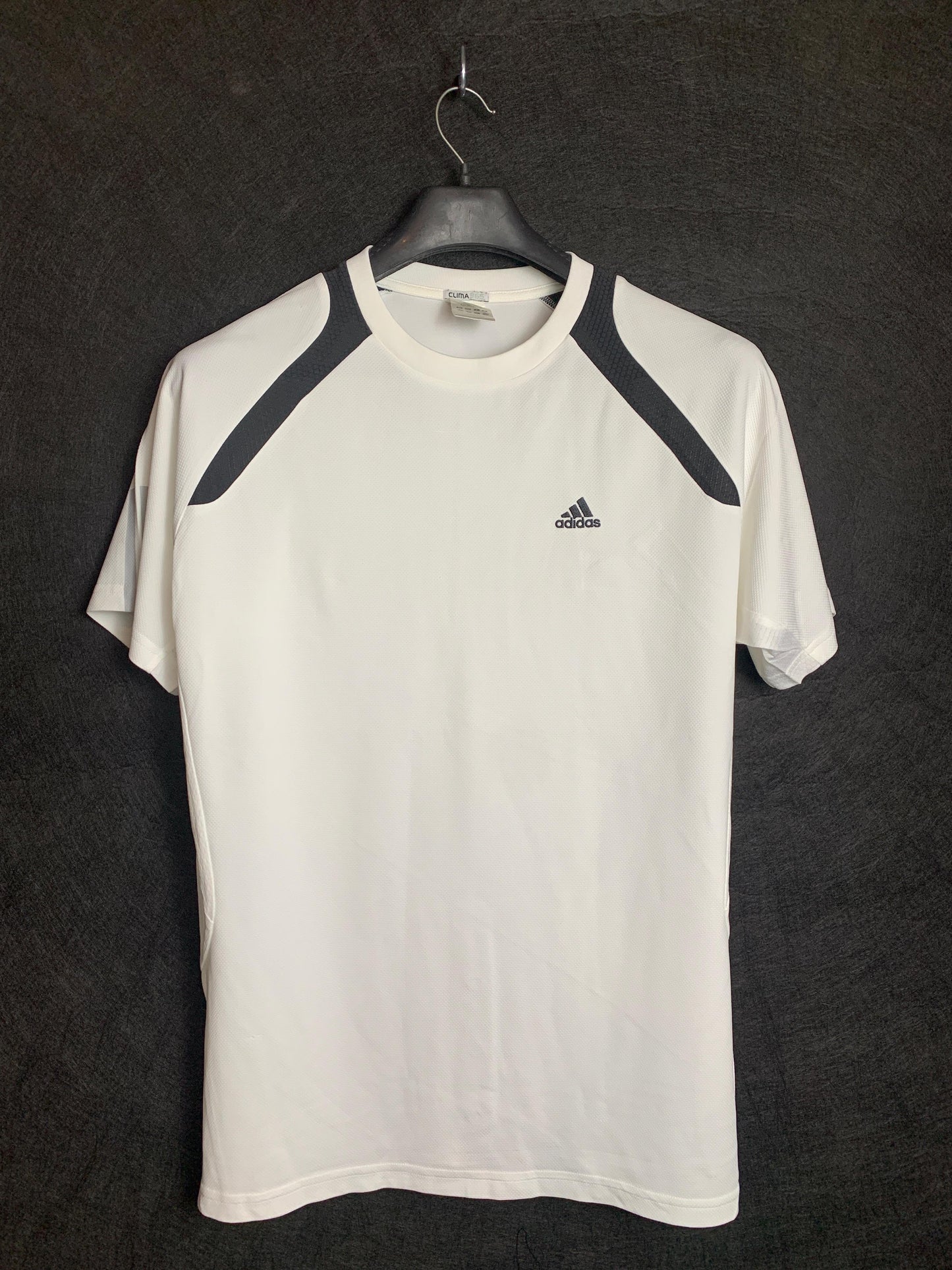 Adidas Round Neck - Large