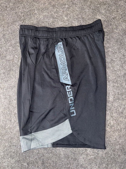 Under Armour Shorts - Medium