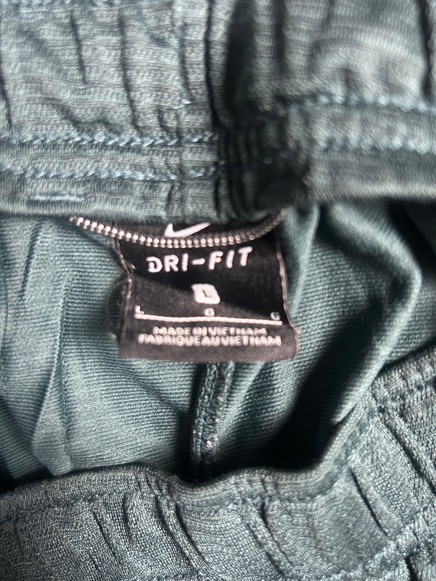 Nike Logo Shorts - Large