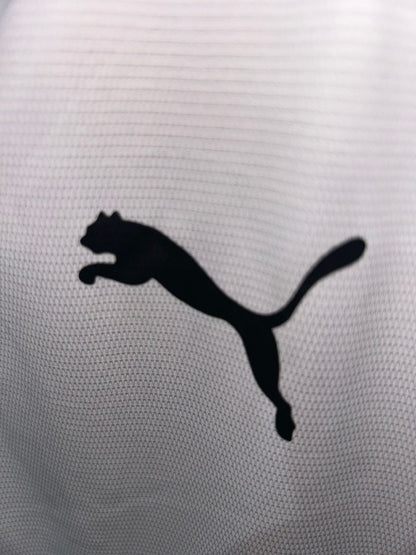 Puma White V Neck - Large